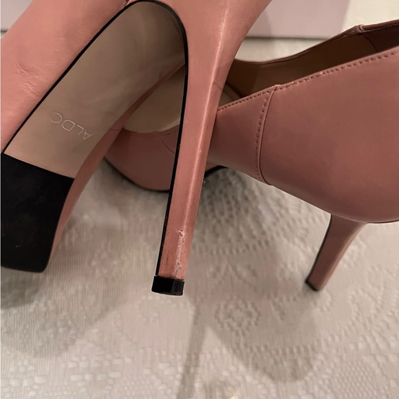 Platform heels. - Picture 2 of 5